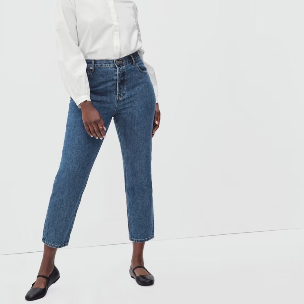 Curvy 90's Cheeky Straight Cropped Jean